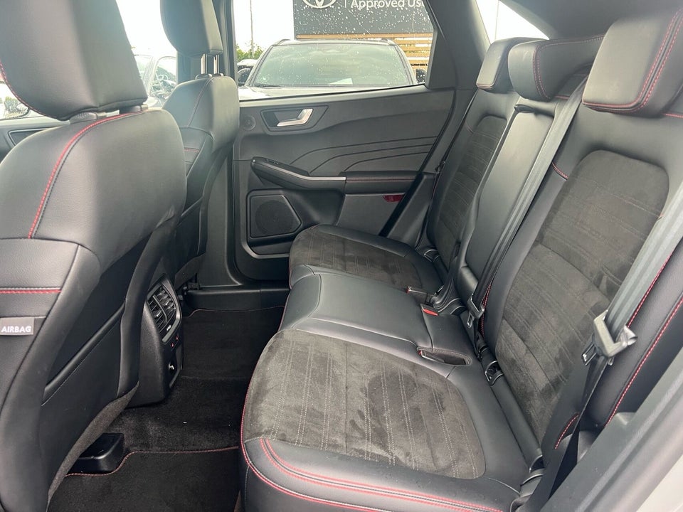 Ford Kuga 2,5 PHEV Graphite Tech CVT 5d