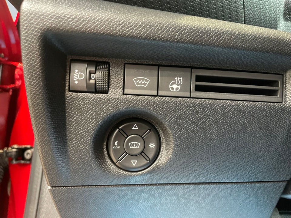 Citroën ë-C4 50 Shine 5d