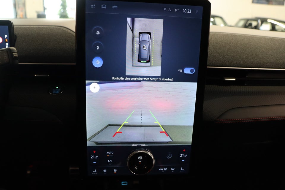 Ford Mustang Mach-E 75 Standard Range AWD 5d