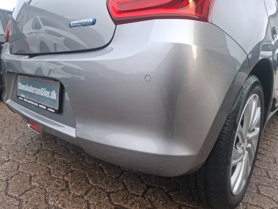 Suzuki Swift 1,2 mHybrid Action CVT 5d