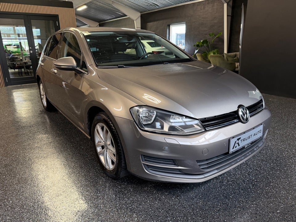 VW Golf VII 1,4 TSi 122 Comfortline BMT 5d 2015 — billede 2 af 13