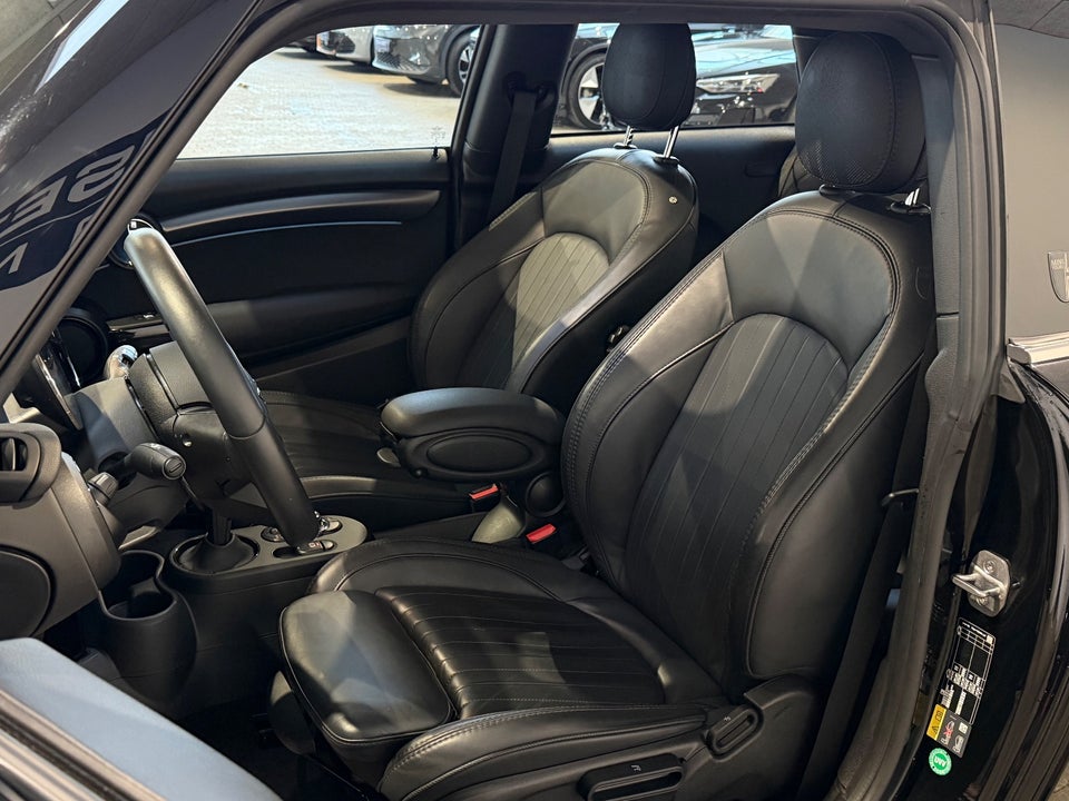 MINI Cooper SE Yours Trim 3d