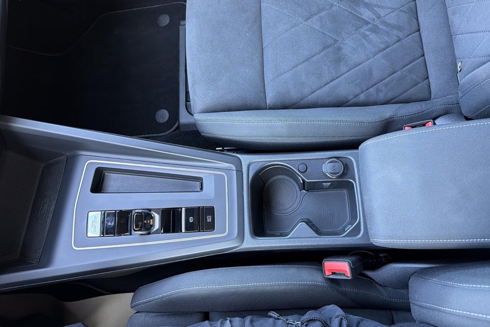 VW Golf VIII 1,5 eTSi 150 Style Variant DSG 5d