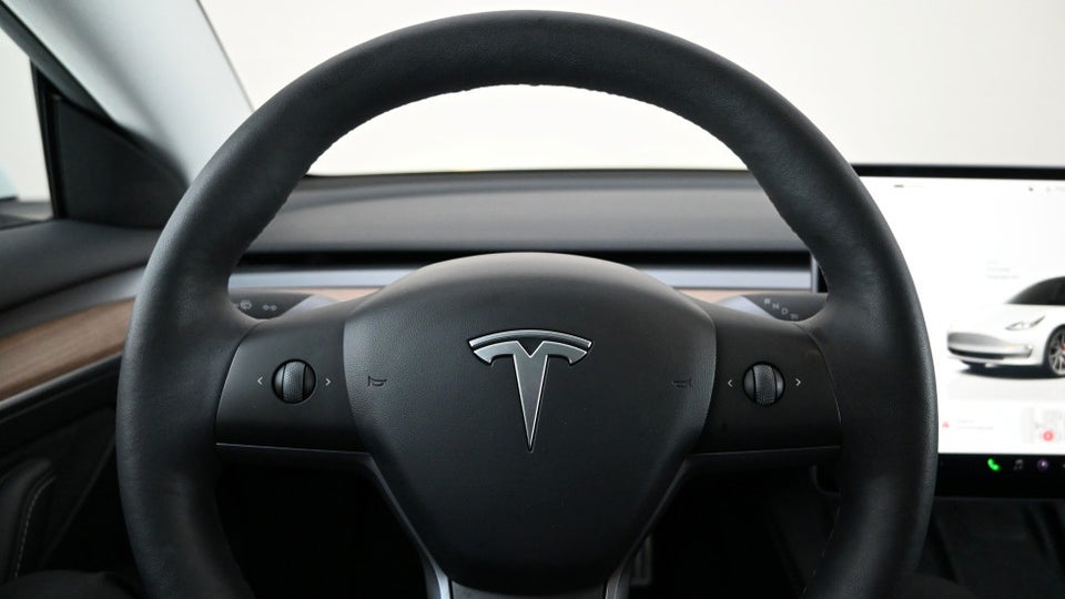 Tesla Model 3 Performance AWD 4d