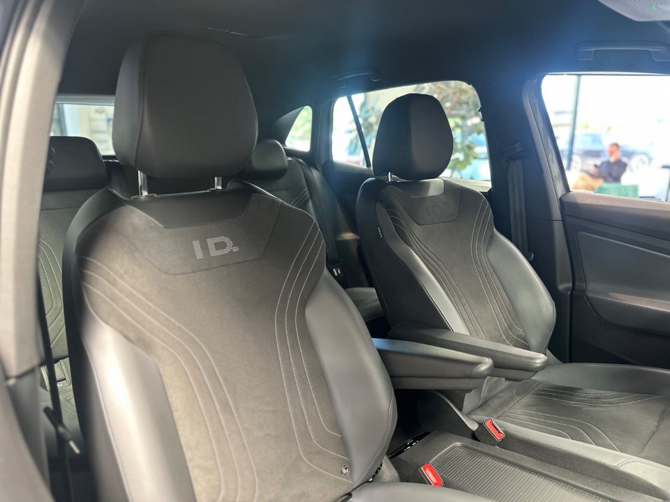VW ID.4 77 Pro Performance 5d