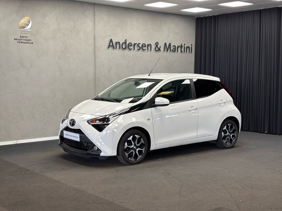Toyota Aygo 1,0 VVT-i x-press x-shift 5d