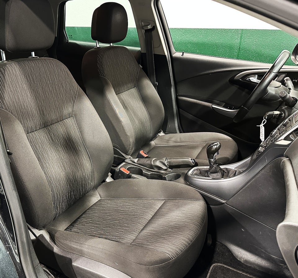 Opel Astra 1,6 CDTi 110 Enjoy Sports Tourer eco 5d