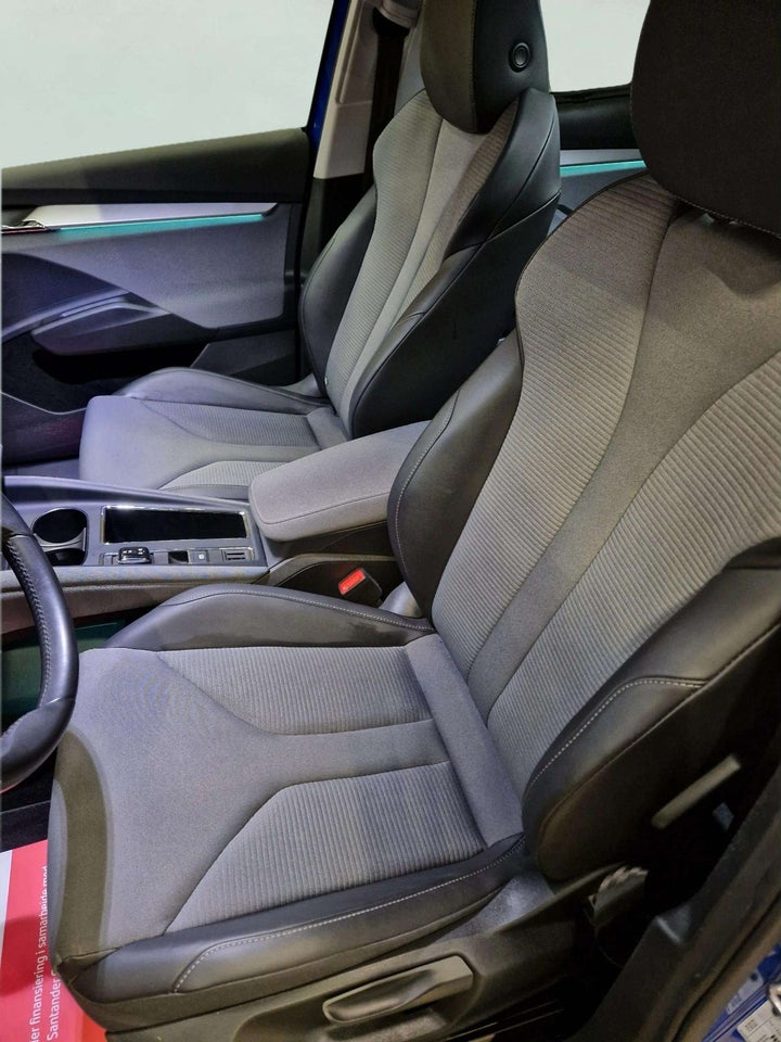 Skoda Enyaq 80 iV Loft 5d