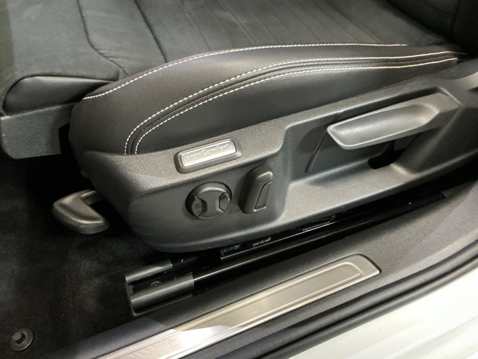 VW Passat 1,4 GTE Variant DSG 5d