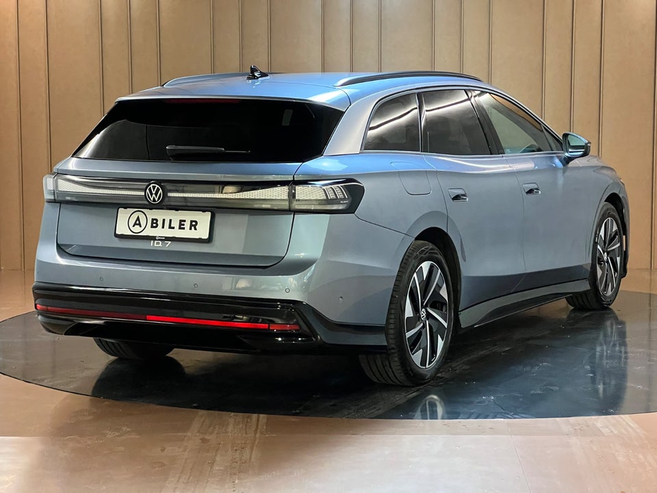 VW ID.7 86 Style S Tourer 5d