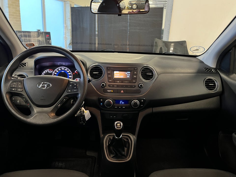 Hyundai i10 1,0 Premium 5d