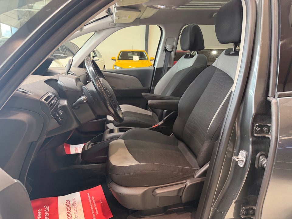 Citroën Grand C4 Picasso 1,6 BlueHDi 120 Intensive EAT6 7prs 5d