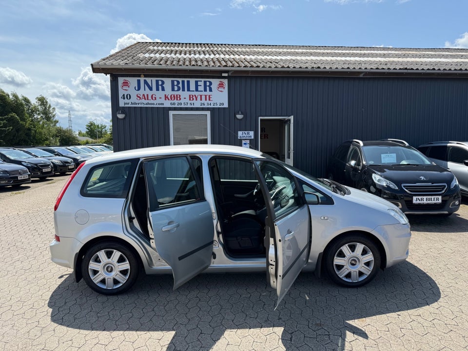 Ford C-MAX 1,6 Ambiente 5d