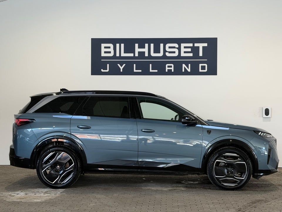 Peugeot e-5008 77 GT Pack 7prs 5d