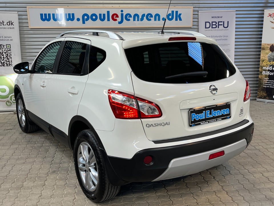 Nissan Qashqai 2,0 Visia 5d