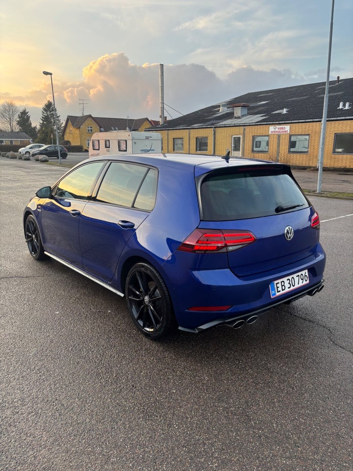 VW Golf VII 1,5 TSi 150 R-line DSG 5d