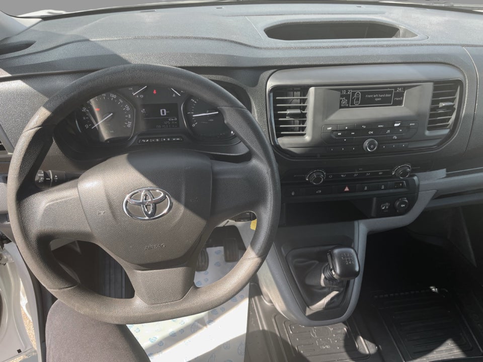 Toyota ProAce 2,0 D 120 Long Comfort 5d
