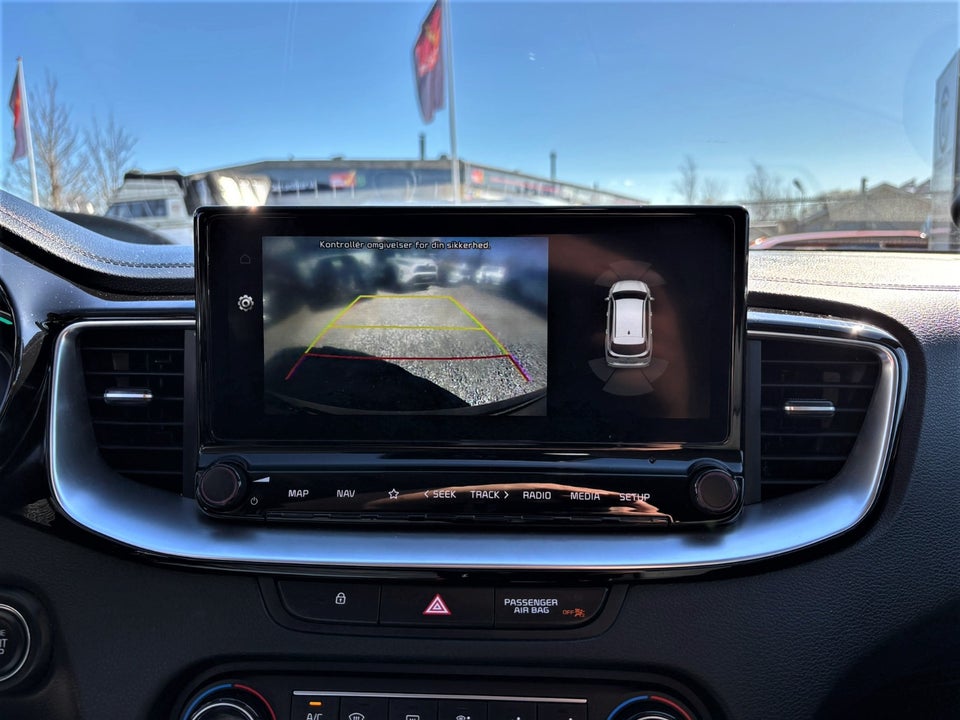 Kia Ceed 1,6 PHEV Upgrade Premium SW DCT 5d