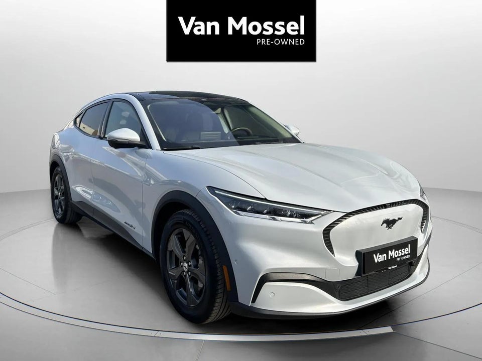 Ford Mustang Mach-E 68 Standard Range 5d