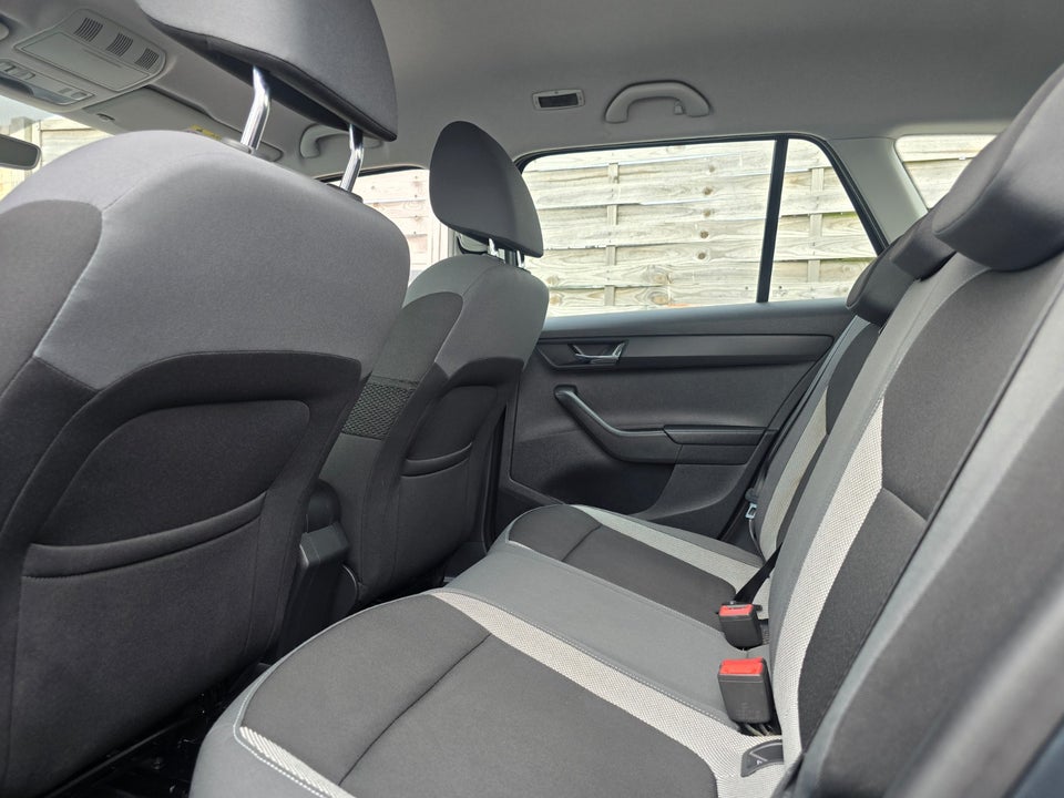 Skoda Fabia 1,2 TSi 90 Ambiente Combi 5d
