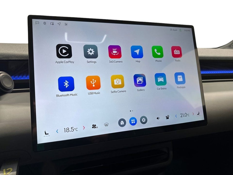 Lynk & Co 02 More 5d