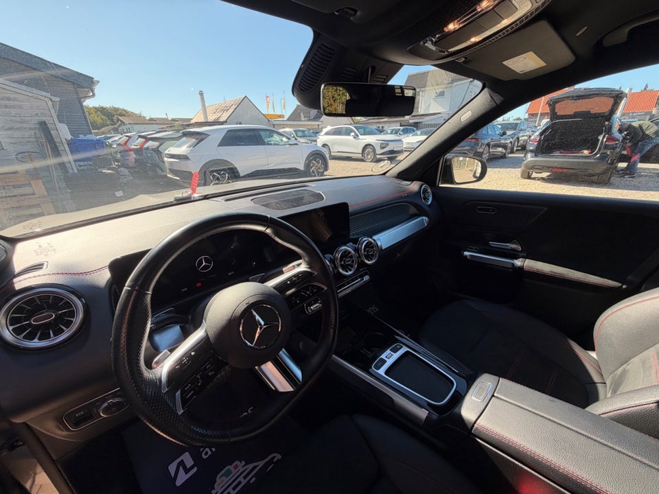 Mercedes EQB250+ AMG Line 5d