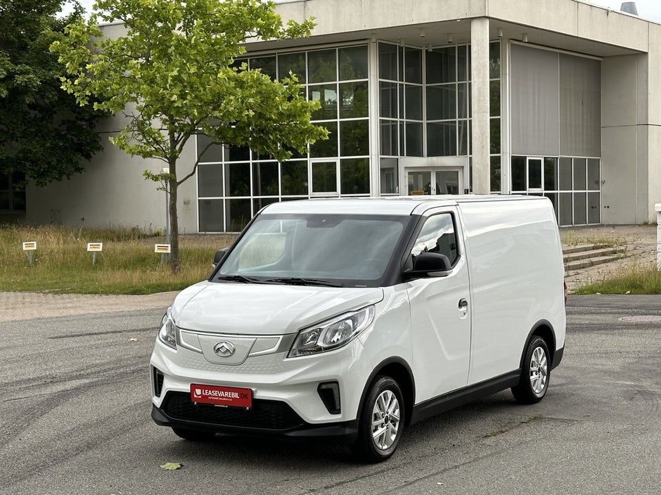 Maxus e-Deliver 3 50 Cargo Van SWB