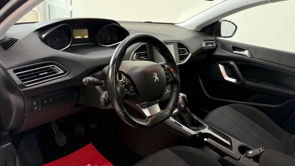 Peugeot 308 1,2 e-THP 110 Active SW 5d