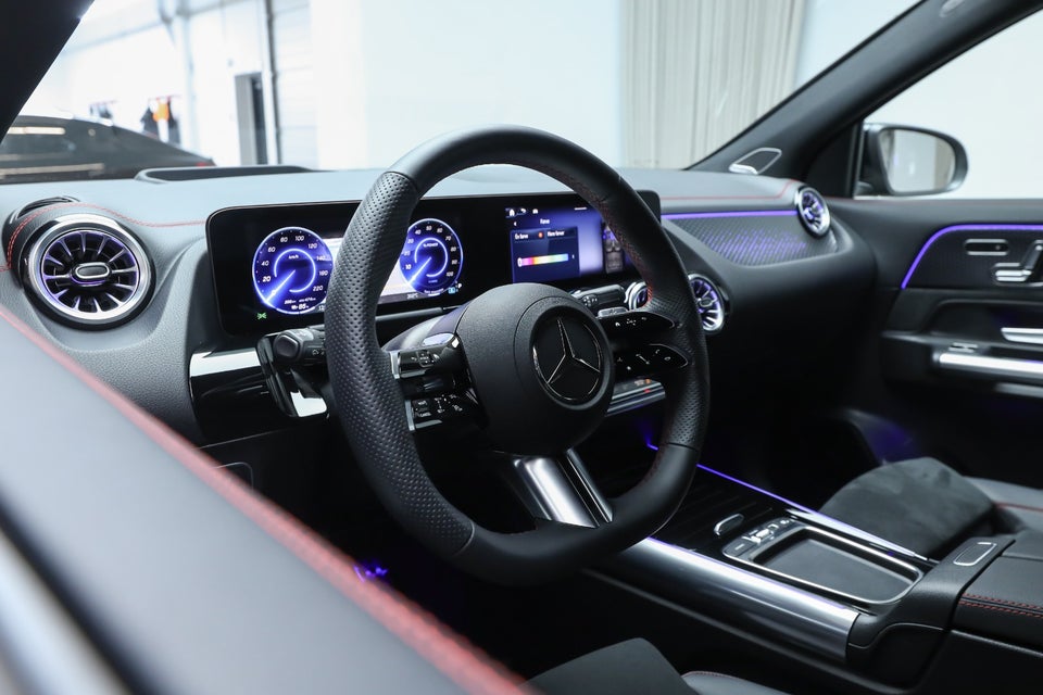 Mercedes EQA250+ AMG Premium 5d