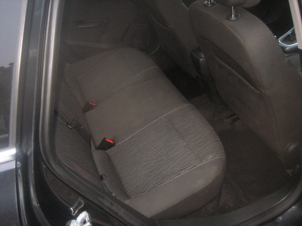 Opel Astra 1,4 T 140 Enjoy Sports Tourer 5d