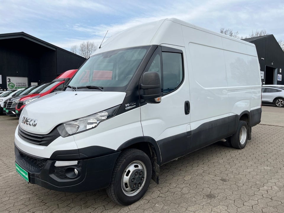 Iveco Daily 3,0 35C18 12m³ Van AG8