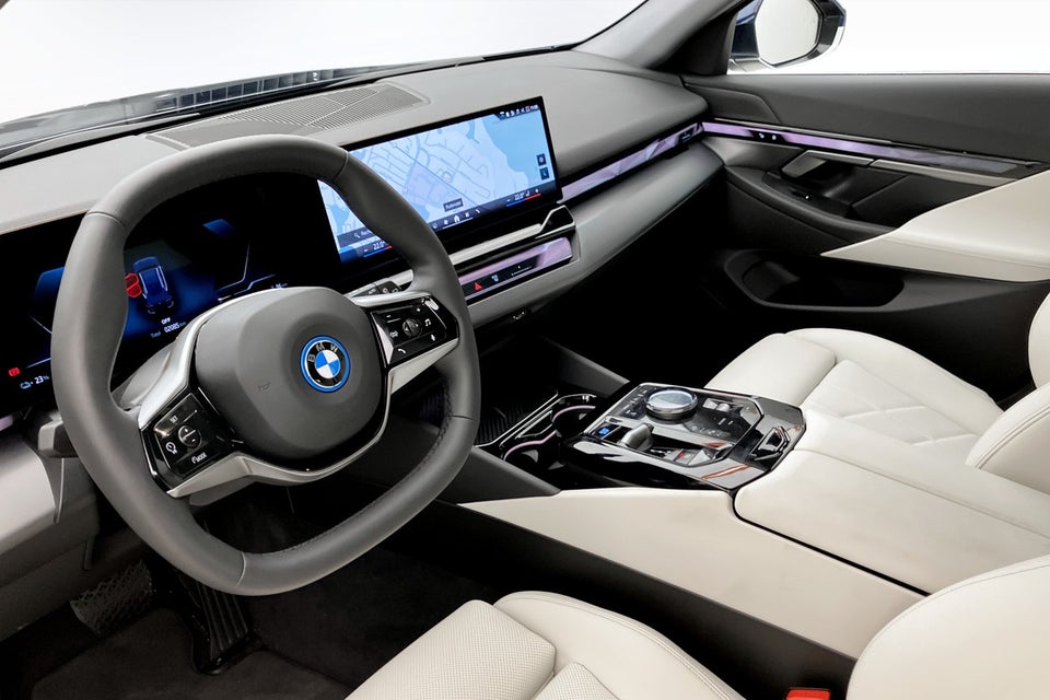 BMW i5 eDrive40 Touring Sport Line 5d
