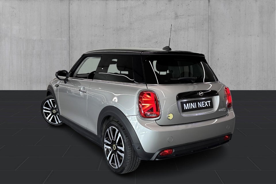 MINI Cooper SE Classic 3d