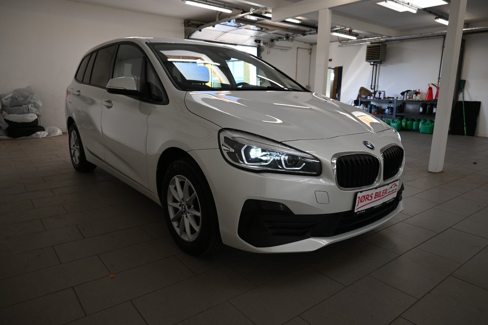 BMW 216i 1,5 Gran Tourer Connected 7prs 5d