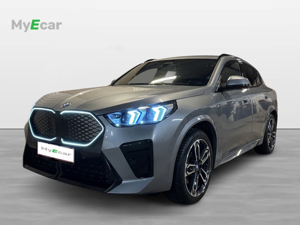 BMW iX2 xDrive30 M-Sport 5d