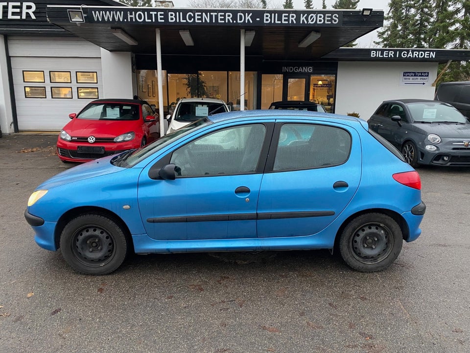 Peugeot 206 1,6 XR 5d