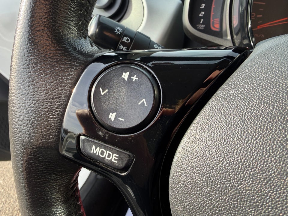 Toyota Aygo 1,0 VVT-i x-press 5d