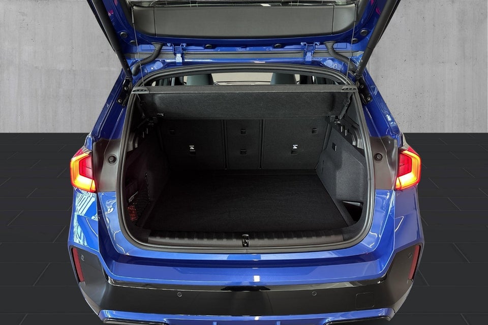 BMW iX1 eDrive20 M-Sport 5d