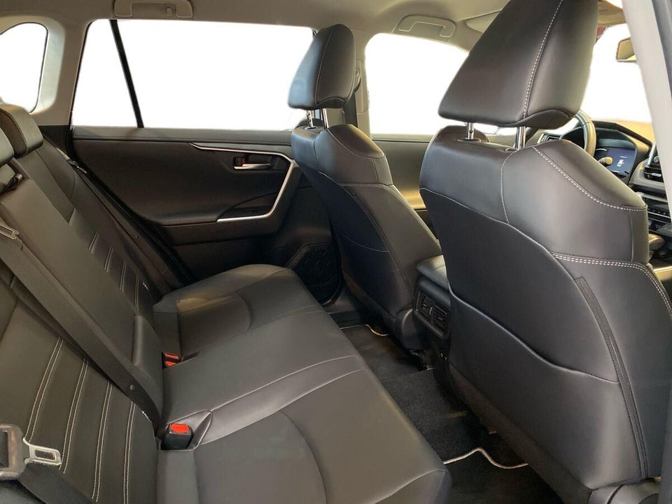 Toyota RAV4 2,5 Hybrid H3 Comfort MDS 5d