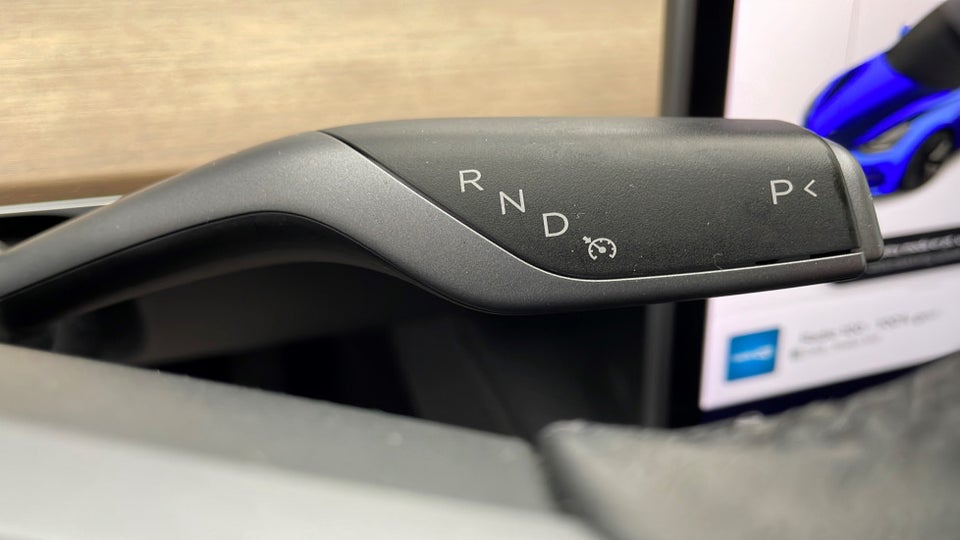 Tesla Model 3 Standard Range+ RWD 4d