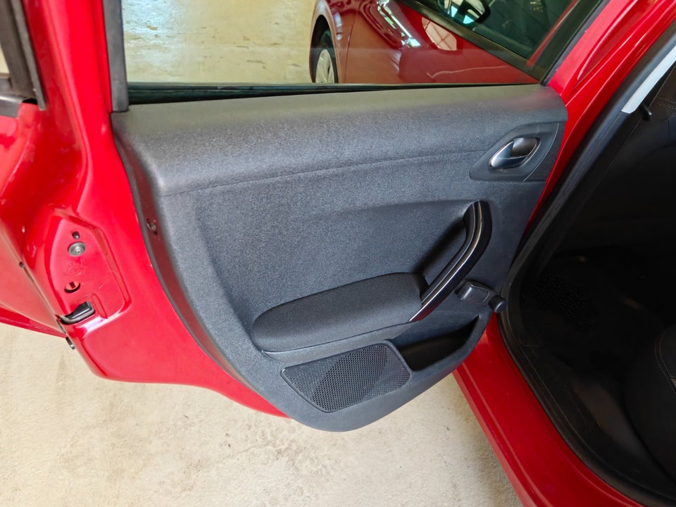 Peugeot 208 1,2 VTi 82 Active 5d