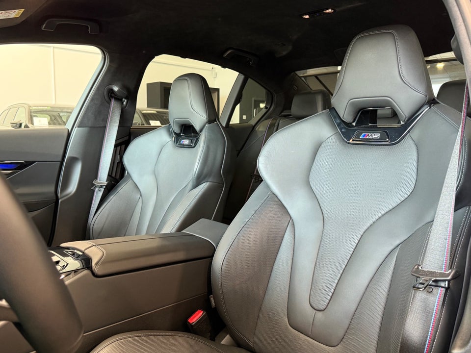 BMW M5 4,4 xDrive aut. 4d