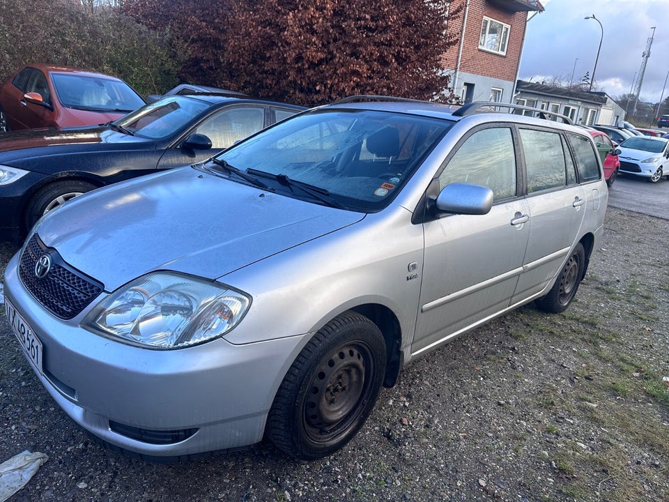 Toyota Corolla 1,6 Sol stc. 5d