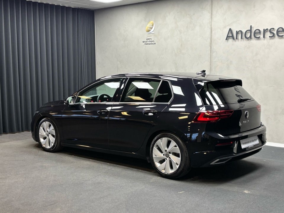 VW Golf VIII 1,5 eTSi 150 Style DSG 5d