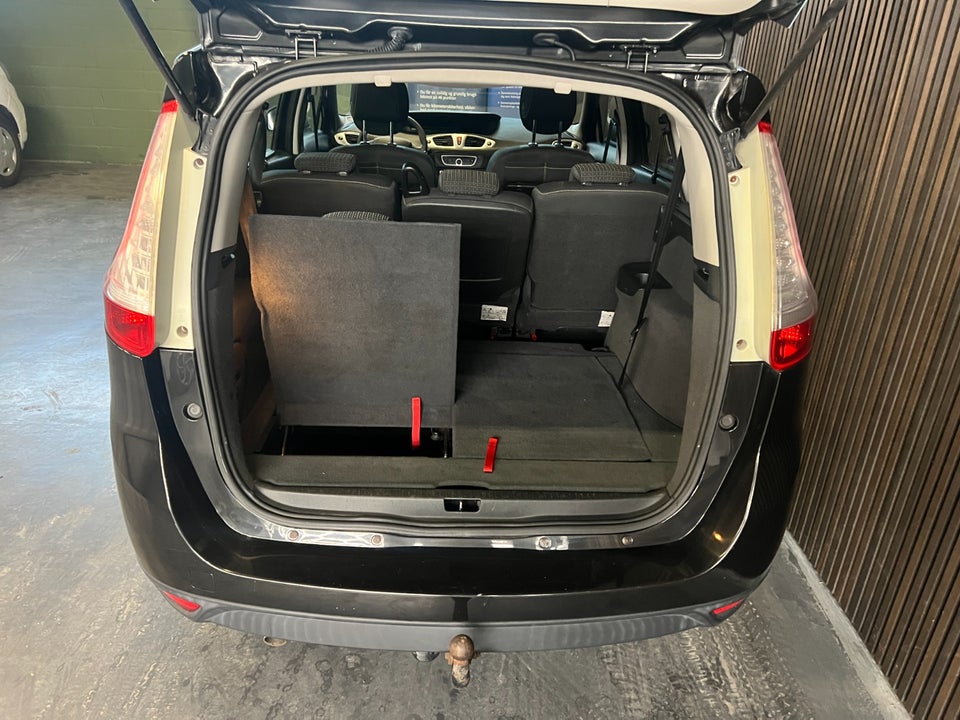 Renault Grand Scenic III 2,0 dCi 150 Dynamique aut. 7prs 5d