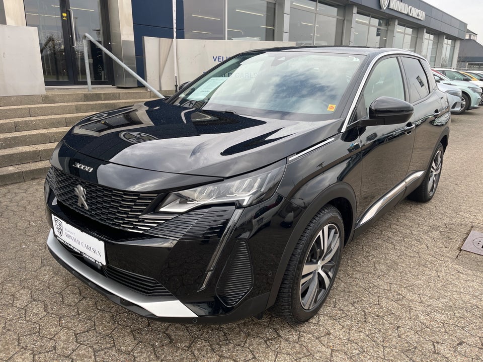 Peugeot 3008 1,6 Hybrid Selection Sport Limited EAT8 5d