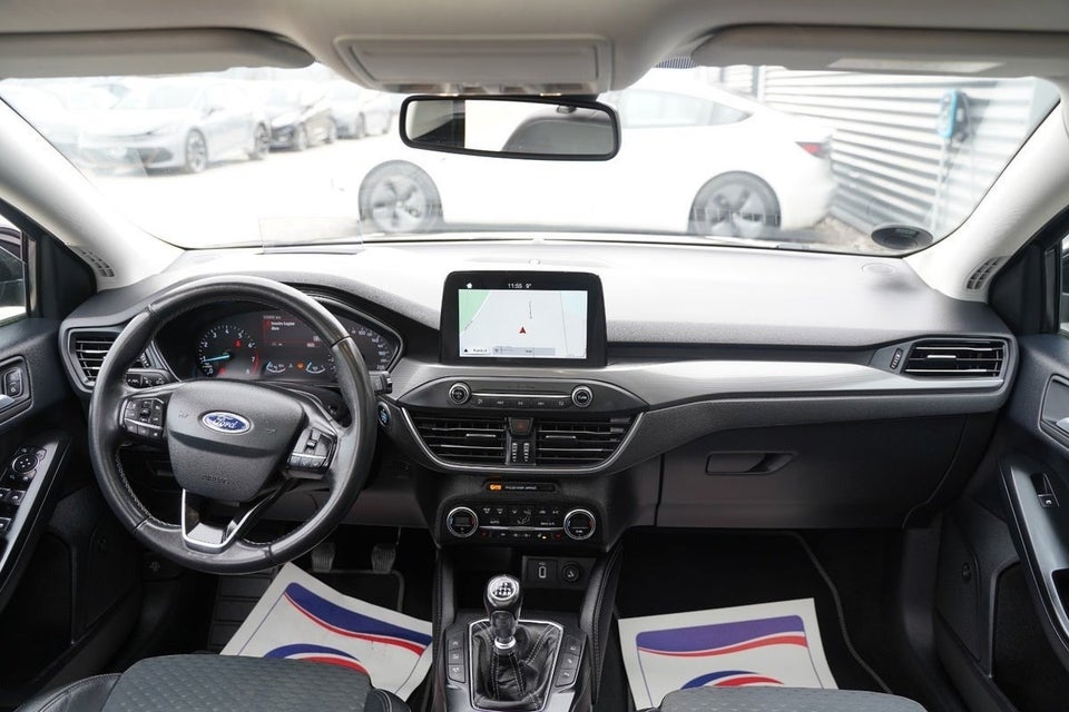 Ford Focus 1,0 EcoBoost Titanium 5d