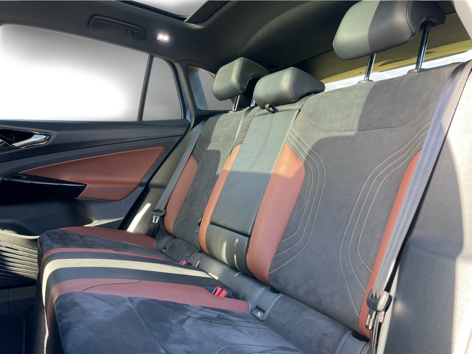 VW ID.4 77 Pro Performance Tech 5d