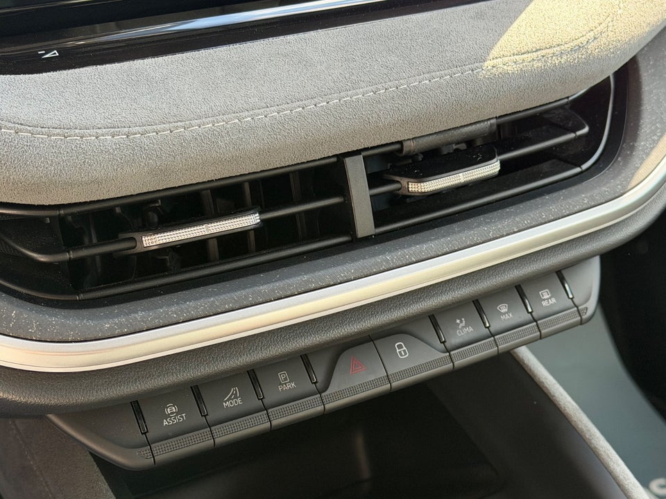 Skoda Enyaq 85x iV Lounge Maxx 5d