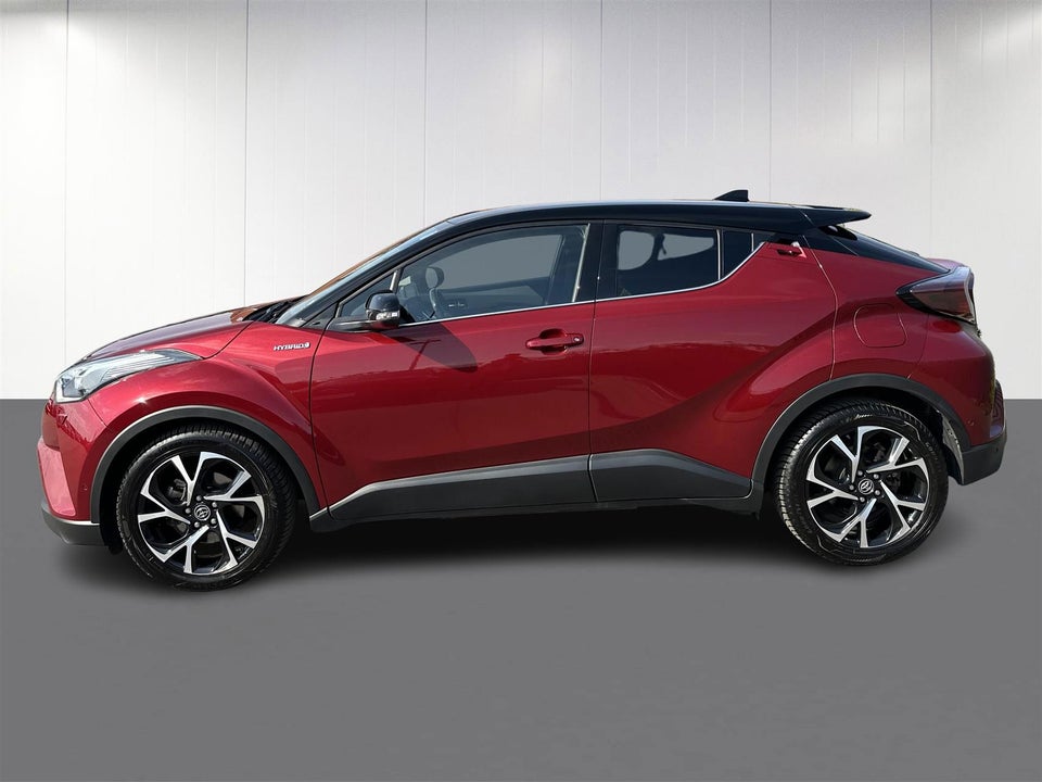 Toyota C-HR 1,8 Hybrid Premium Selected CVT 5d